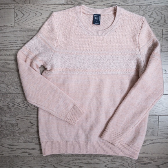 cozy pink sweater - Picture 2 of 8